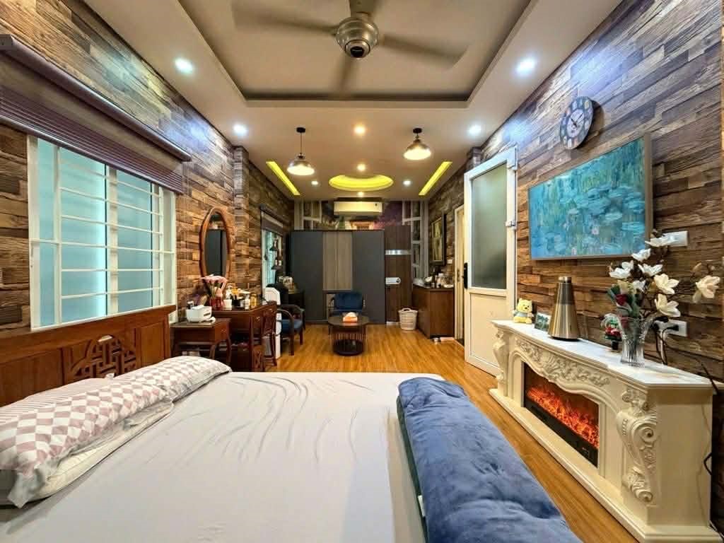 NHÀ ĐẸP GẦN VINCOM PHẠM NGỌC THẠCH 42m2 x 5T_NGÕ NÔNG GẦN PHỐ_2 MẶT THOÁNG_hơn 13 tỷ